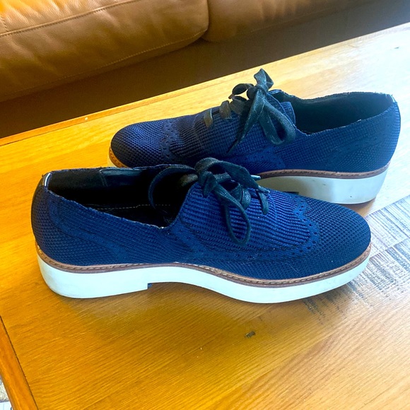 Zara navy Oxford shoes - Picture 2 of 2